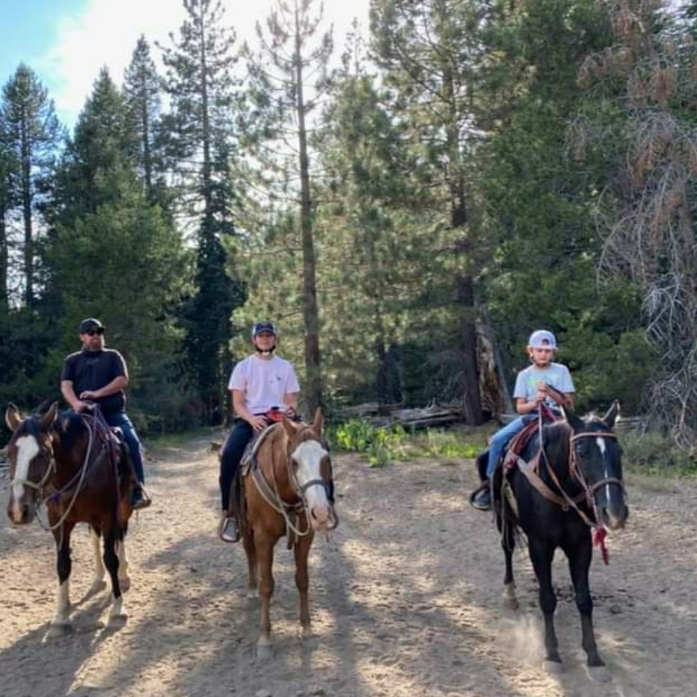 Morning Coffee With @bascalcat - Picture 10 of 16